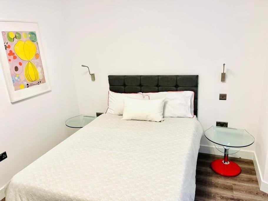 Family Flat In Camden, Location, Next To Attractions London