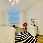 Family Flat In Camden, Top Location, Next To Attractions